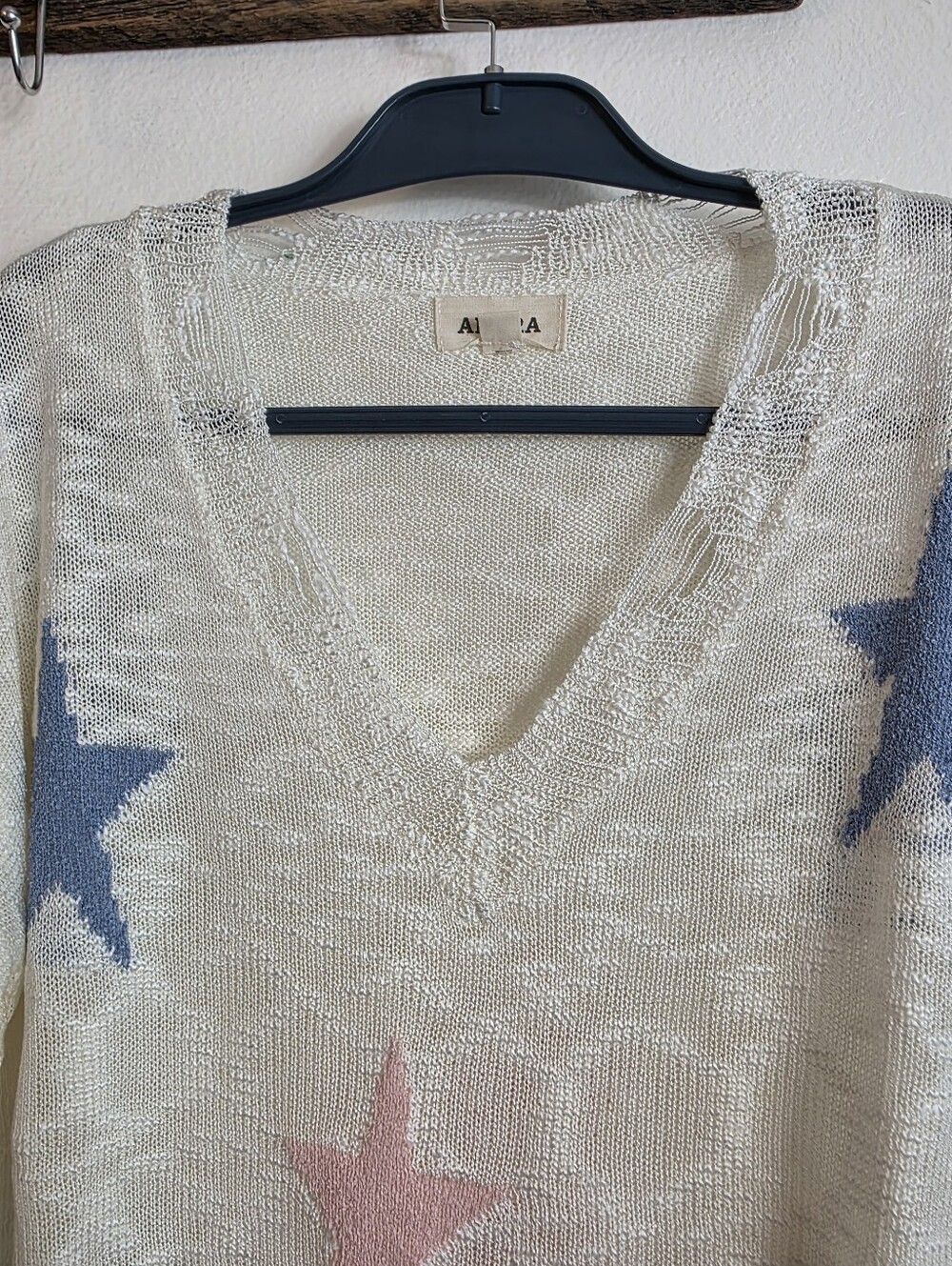 Adora Distressed Star Knit Sweater Medium - Picture 4 of 14